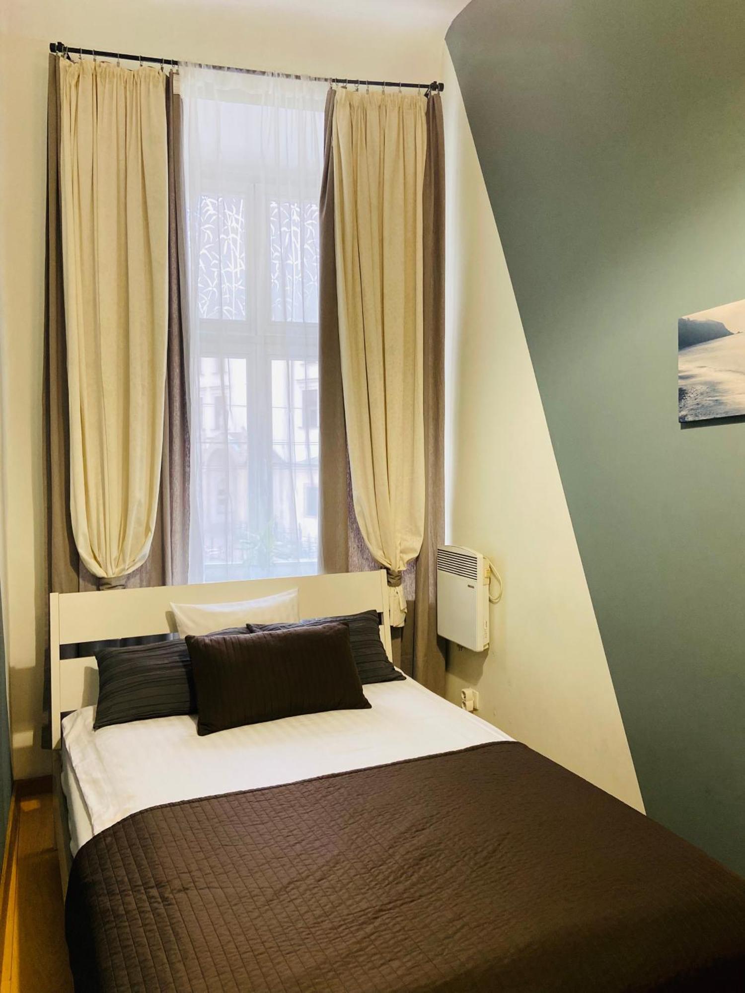 Krakow Apartments & Rooms Kültér fotó