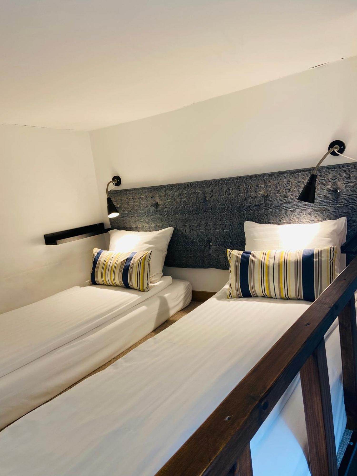 Krakow Apartments & Rooms Kültér fotó