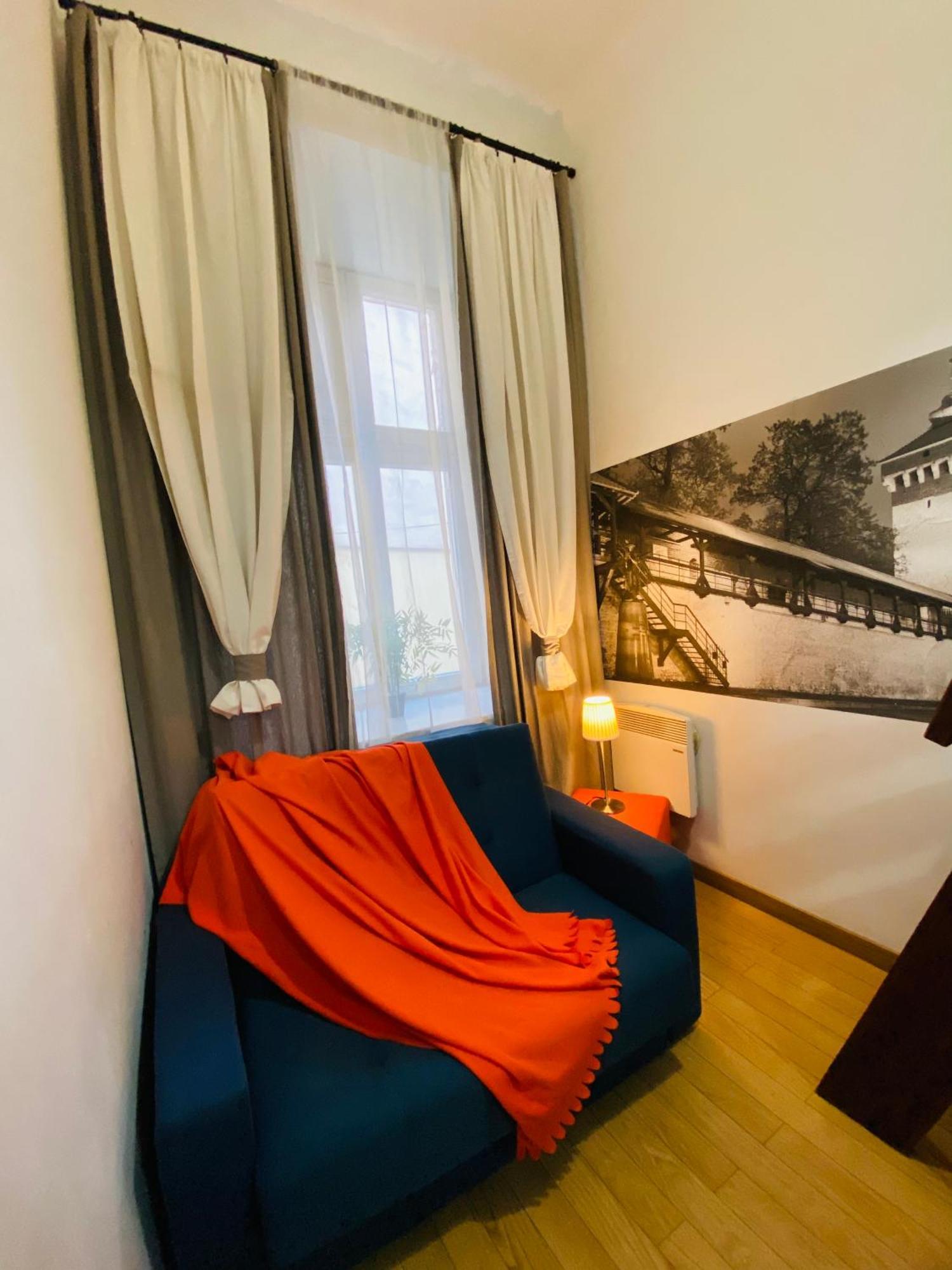 Krakow Apartments & Rooms Kültér fotó