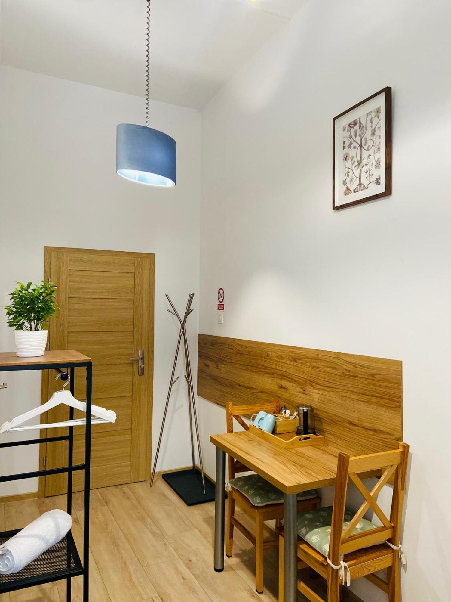 Krakow Apartments & Rooms Kültér fotó