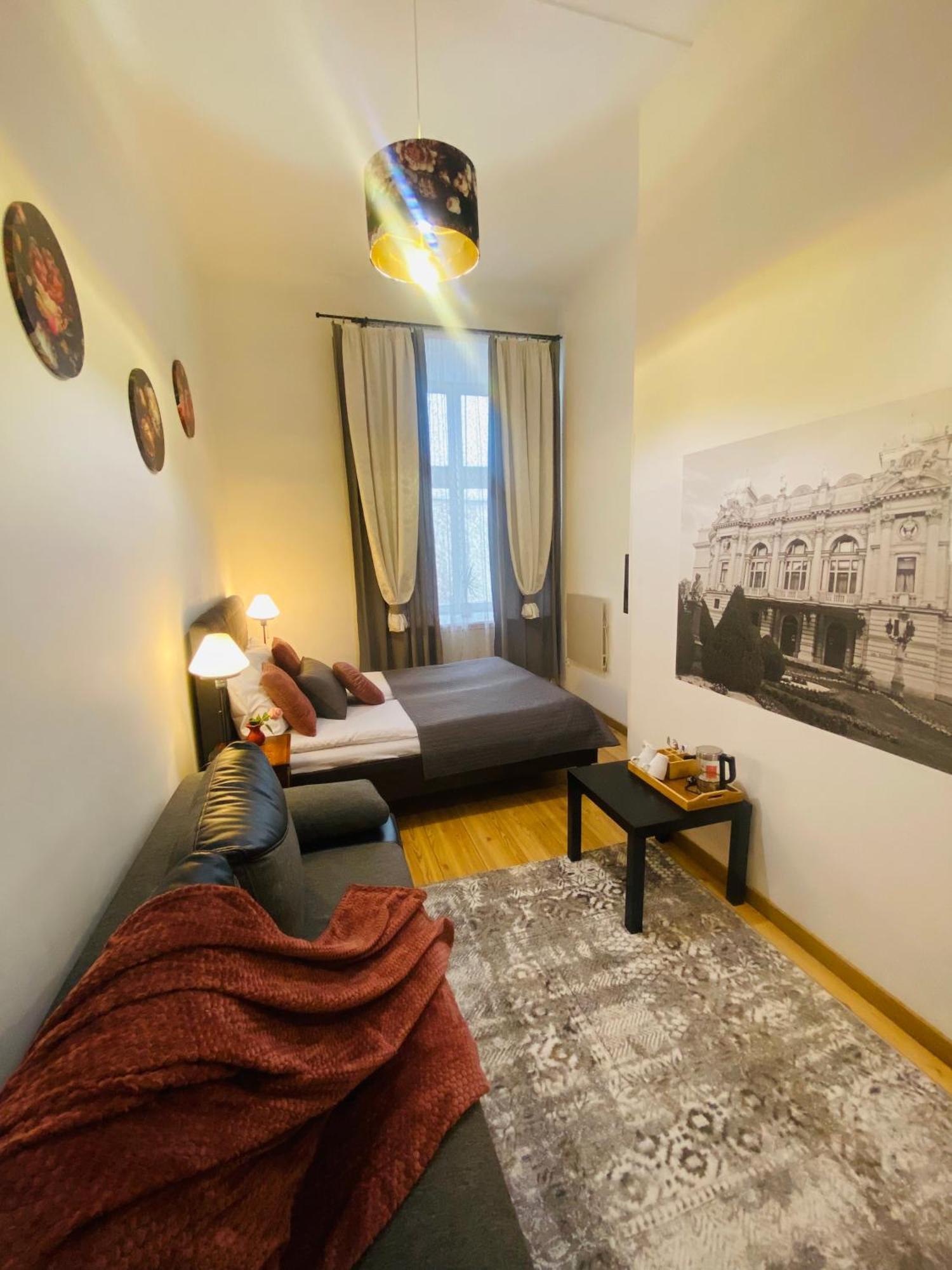 Krakow Apartments & Rooms Kültér fotó