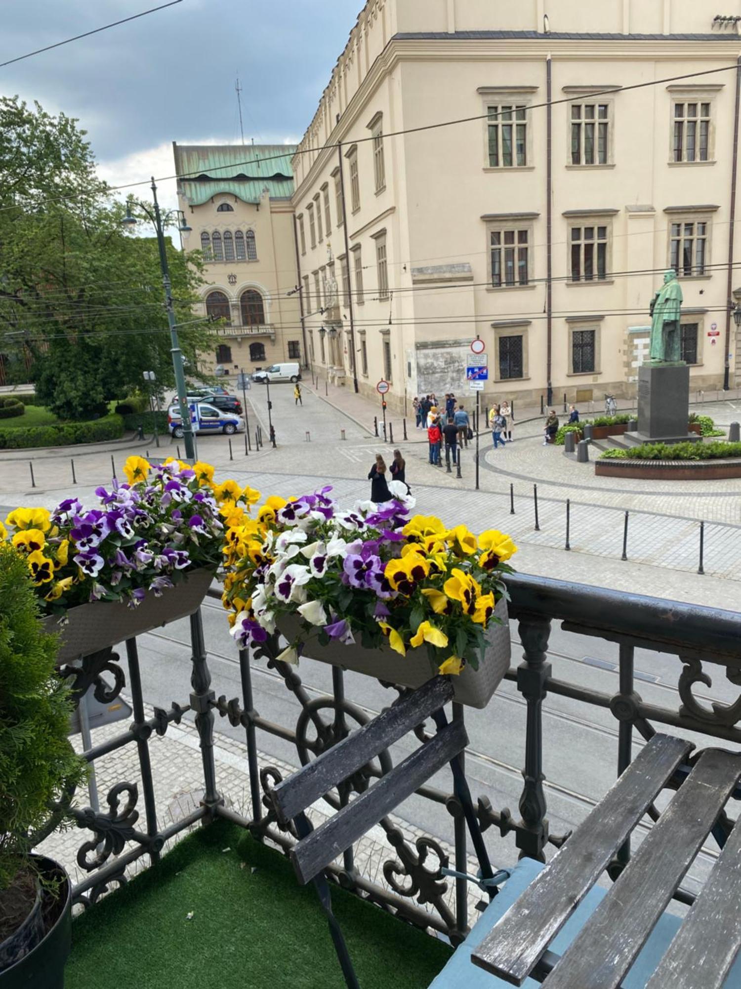 Krakow Apartments & Rooms Kültér fotó